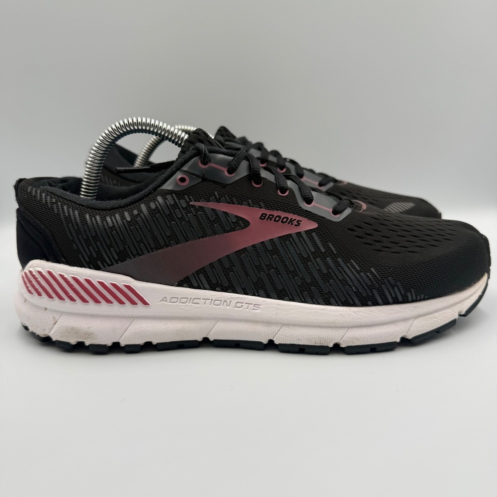 Brooks Addiction GTS 15 Black White Women's Size 10.5 Running Shoes 1203521B088